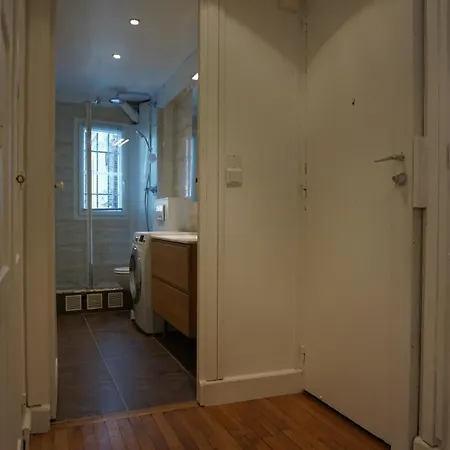Rue De La Chaussee D'antin - 9